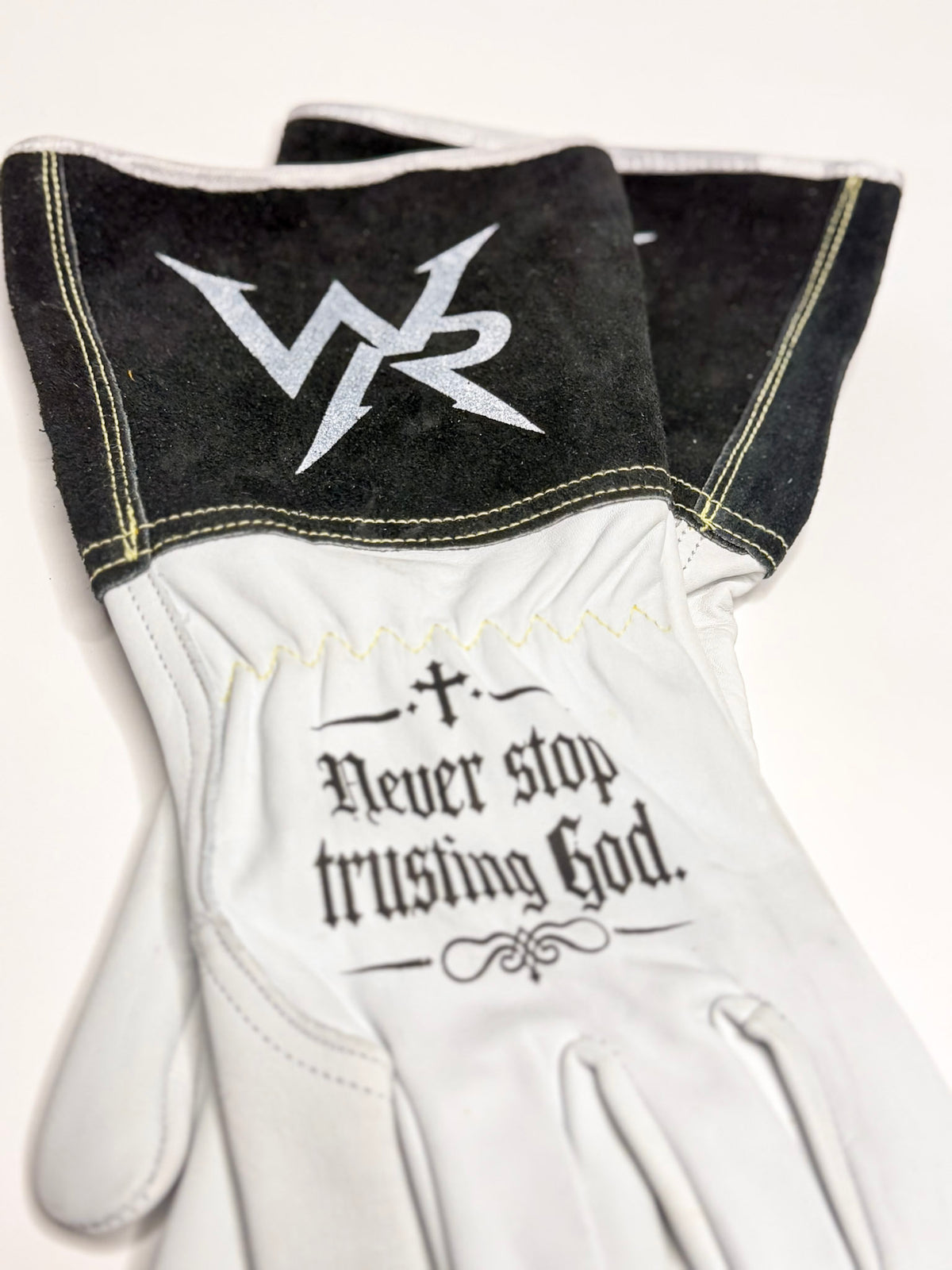 Never stop trusting God - Welding Gloves